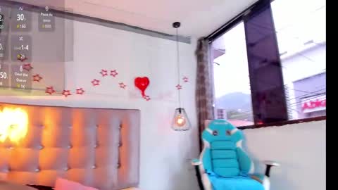 Snapshot of caraiosh_ chatting on March 12, 4:13 pm Cara online show from March 12, 4:13 pm