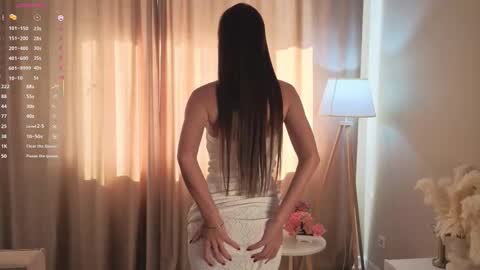 Bella online show from September 26, 8:07 am