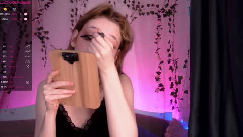 Viola Marika and Visma  online show from November 9, 5:17 am