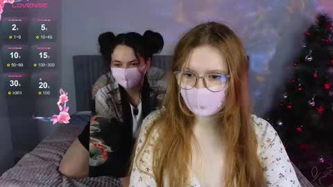 Snapshot of caramelcigarettesss chatting on December 15, 1:21 am Lira and online show from December 15, 1:21 am