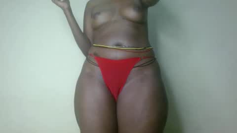 Snapshot of caramelebony_ chatting on February 28, 10:30 am caramelebony_ online show from February 28, 10:30 am