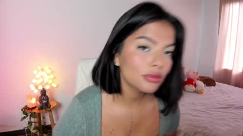              online show from January 2, 9:50 pm