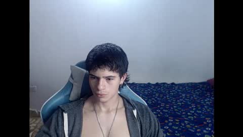 Snapshot of carapalida9008 chatting on October 6, 6:38 pm carapalida9008 online show from October 6, 6:38 pm