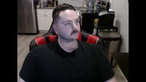 Snapshot of cardi_beans chatting on March 29, 5:57 pm cardi_beans online show from March 29, 5:57 pm