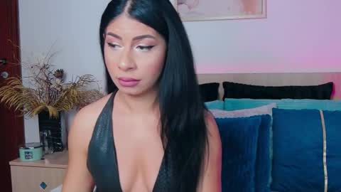 Snapshot of cardi_sin chatting on April 18, 8:29 am cardi_sin online show from April 18, 8:29 am