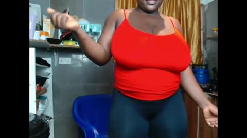 Snapshot of cardixxbabe chatting on March 17, 11:24 am cardixxbabe online show from March 17, 11:24 am