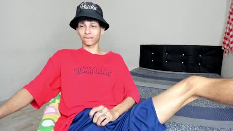 Carlos and Cristian  online show from January 19, 5:15 am