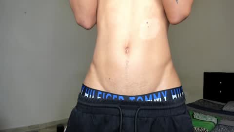 Carlos and Cristian  online show from February 5, 11:39 pm