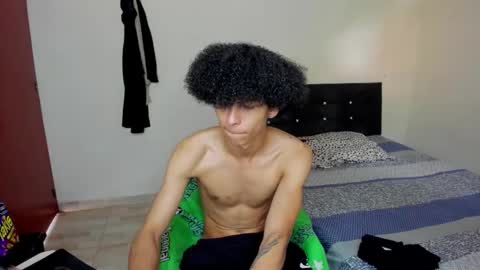 Carlos and Cristian  online show from September 15, 7:25 pm