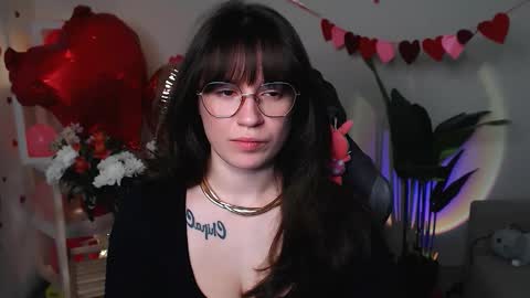 Mary online show from March 27, 10:20 pm