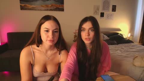 caressyourself online show from January 8, 9:22 am