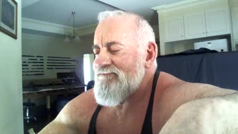 Snapshot of carey888 chatting on November 8, 12:33 am C A Rey online show from November 8, 12:33 am