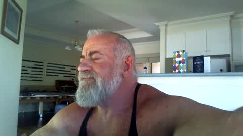 Snapshot of carey888 chatting on November 12, 2:34 am C A Rey online show from November 12, 2:34 am