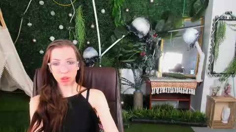 Snapshot of careyjonas chatting on March 15, 1:17 pm careyjonas online show from March 15, 1:17 pm