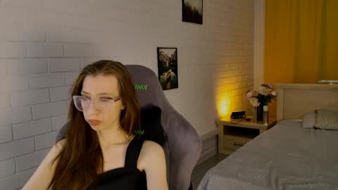 Snapshot of careyjonas chatting on March 20, 6:02 pm careyjonas online show from March 20, 6:02 pm