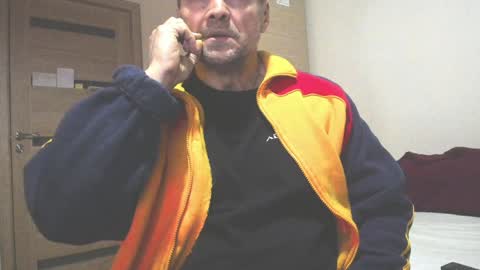 Laz online show from January 26, 5:23 am