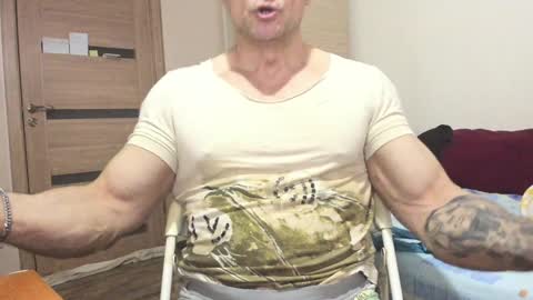 Laz online show from February 2, 10:35 am