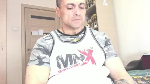 Laz online show from February 21, 2:50 am