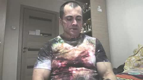 Laz online show from March 10, 6:01 pm