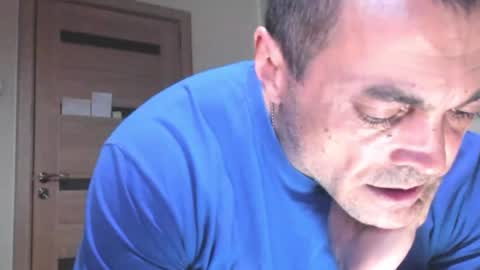 Snapshot of carin_the_body chatting on November 13, 7:13 pm Laz online show from November 13, 7:13 pm