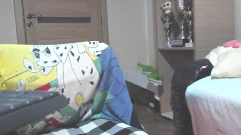 Snapshot of carin_the_body chatting on November 30, 5:39 pm Laz online show from November 30, 5:39 pm