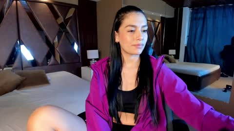 Carina online show from December 23, 11:47 am