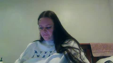 carinabro10 online show from October 22, 11:43 am