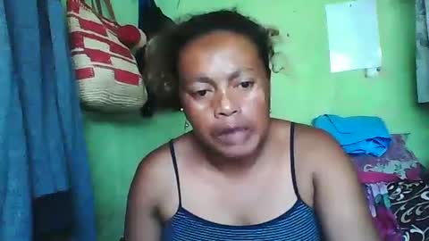 Snapshot of carinesexy69 chatting on December 2, 9:45 am carinesexy69 online show from December 2, 9:45 am