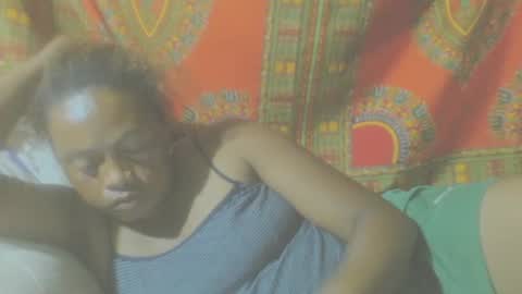 Snapshot of carinesexy69 chatting on December 2, 5:59 pm carinesexy69 online show from December 2, 5:59 pm