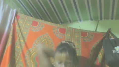 Snapshot of carinesexy69 chatting on December 13, 6:05 pm carinesexy69 online show from December 13, 6:05 pm
