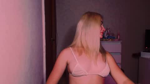 Carin online show from October 17, 5:48 pm