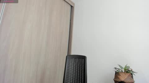 caritodior1 online show from March 3, 3:20 pm