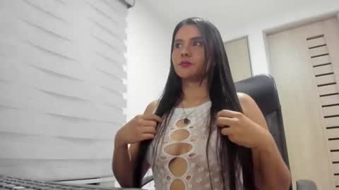 caritodior1 online show from March 27, 9:42 am