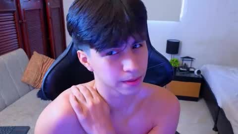 carl_dixon online show from October 5, 5:22 pm