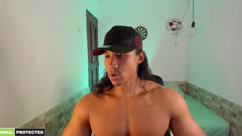 Snapshot of carl_smithh chatting on November 29, 7:50 pm Carl online show from November 29, 7:50 pm