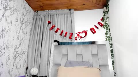 carla_77 online show from February 17, 12:38 pm