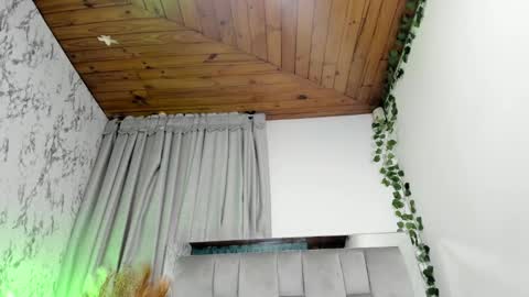 carla_77 online show from March 6, 4:17 pm