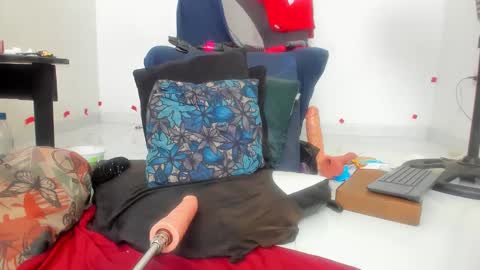 carla_prestige online show from October 10, 1:32 pm