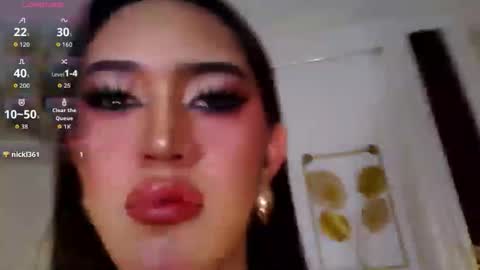 CARLA online show from October 9, 3:21 pm