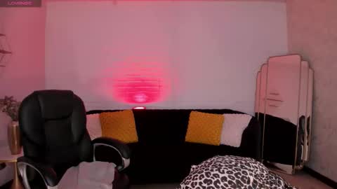 Snapshot of carlasmithx chatting on September 18, 3:08 am Carla online show from September 18, 3:08 am
