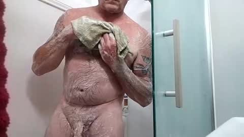 Snapshot of carldhammers chatting on October 3, 9:17 am carldhammers online show from October 3, 9:17 am