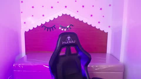 CARLYE   online show from September 25, 2:59 am