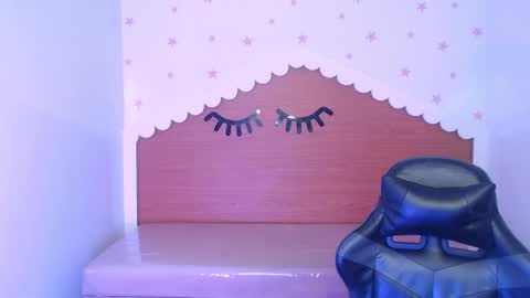 CARLYE   online show from December 17, 3:12 am