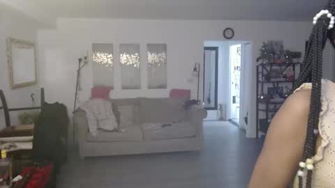 Carlie online show from November 15, 7:21 pm