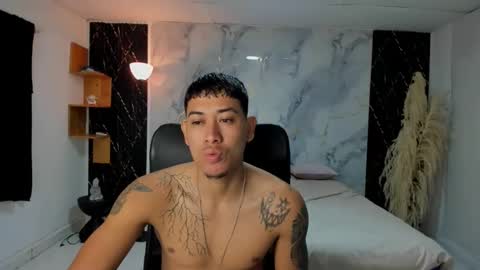 master online show from April 16, 11:44 am