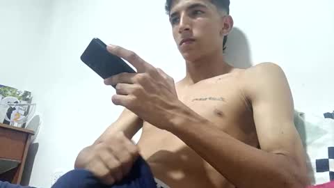 carlos682090 online show from October 19, 4:24 am