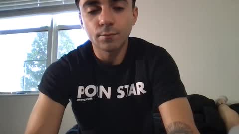 Snapshot of carlosdickinson chatting on March 12, 1:40 pm Cuban Daddy online show from March 12, 1:40 pm