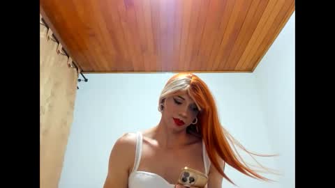 LisaGreyson online show from June 8, 11:27 pm