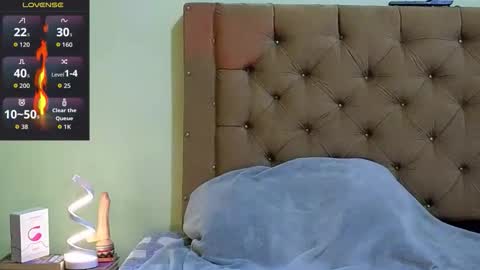 Snapshot of carloshero69 chatting on December 14, 11:15 am carloshero69 online show from December 14, 11:15 am