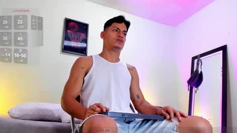 carloshero69 online show from April 26, 6:16 pm